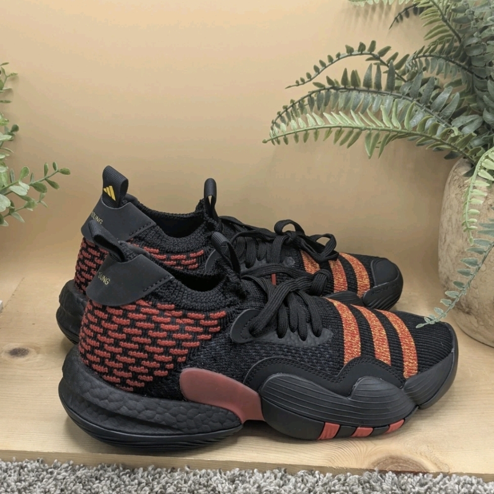 New Size 7 - adidas Trae Young 3 Mens Sports Shoes Casual Comfort Wms 8